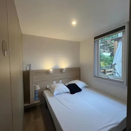 With Sea View And 80 M2 Terrace