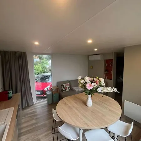 With Sea View And 80 M2 Terrace